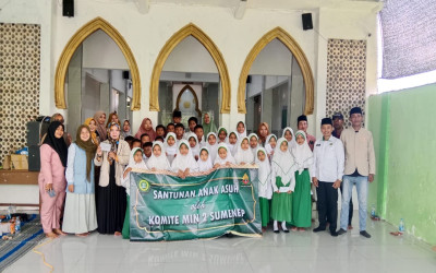 Mengalirkan Cinta dan Harapan: Komite MIN 2 Sumenep Hadirkan Kasih Sayang Melalui Santunan Anak Asuh